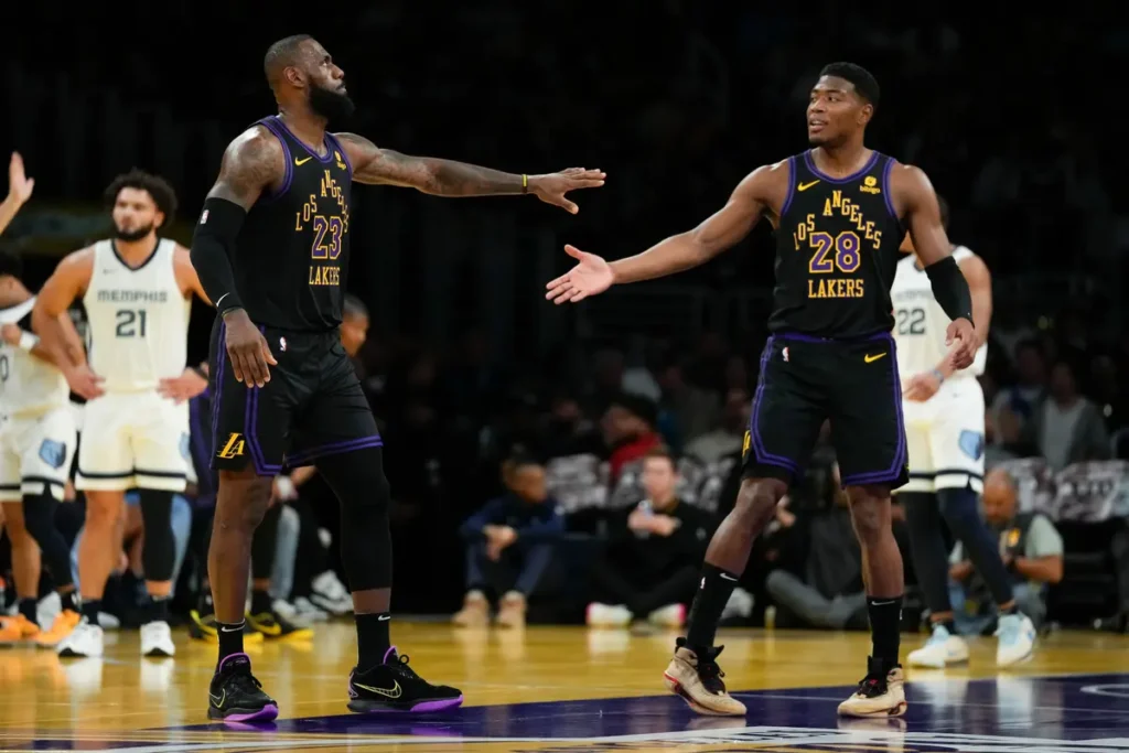 Lakers Triumph Over Grizzlies